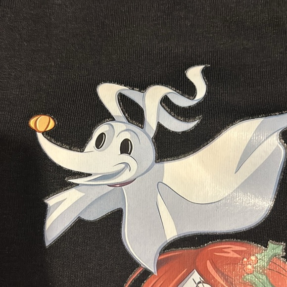 New medium night mare before Christmas t shirt - Picture 3 of 5